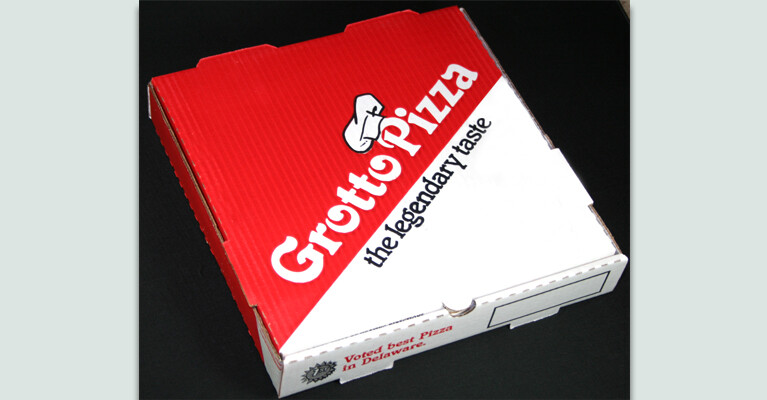 A Grotto Pizza box.