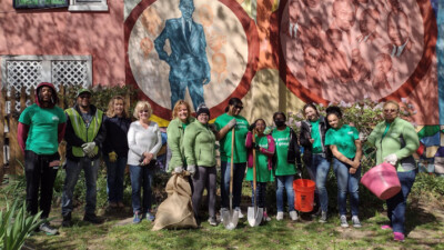 WSFS Associates and their families, volunteering.