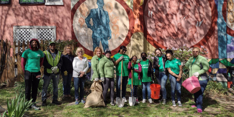 WSFS Associates and their families, volunteering.