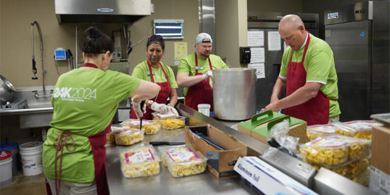 WSFS Associates volunteering in a kitchen.