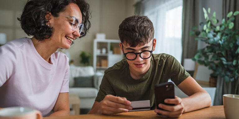 Setting the Groundwork to Build Your Child’s Credit History