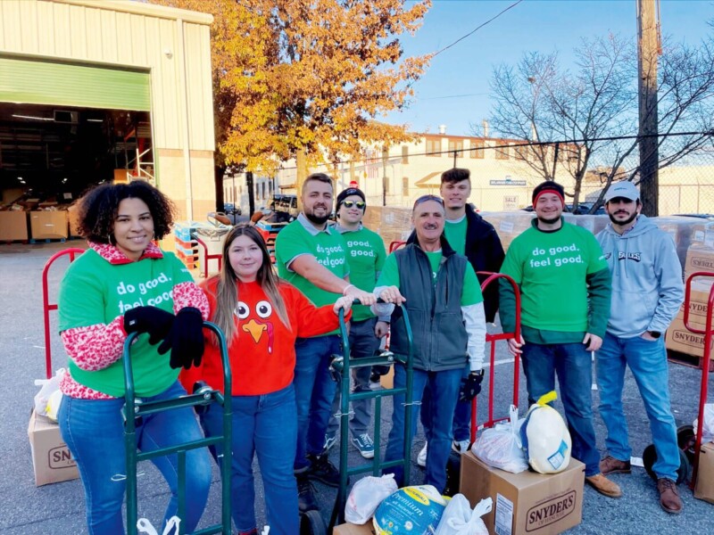 WSFS Associates volunteering at a food bank.